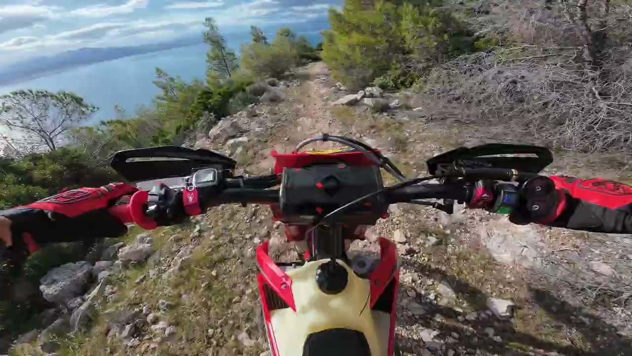 Loutraki's Snake Trail MR300i