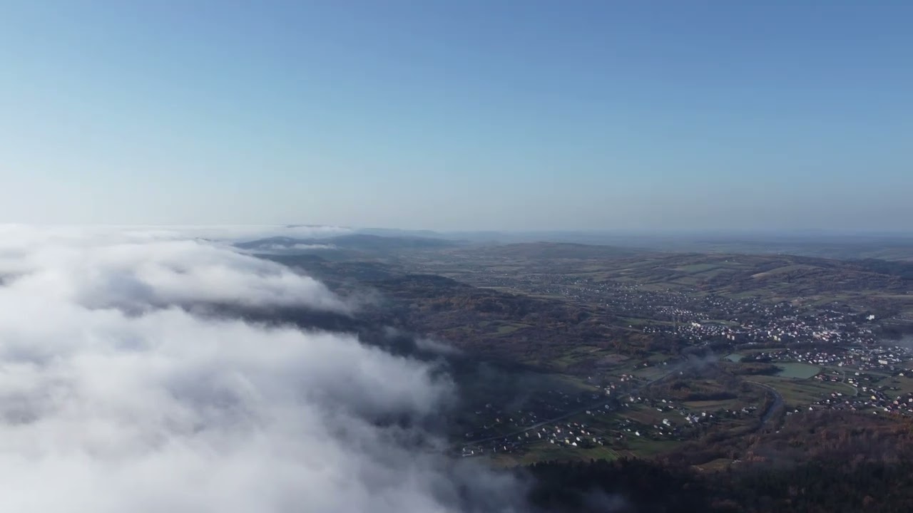 Cergowa w chmurach  - DJI Mavic mini 2