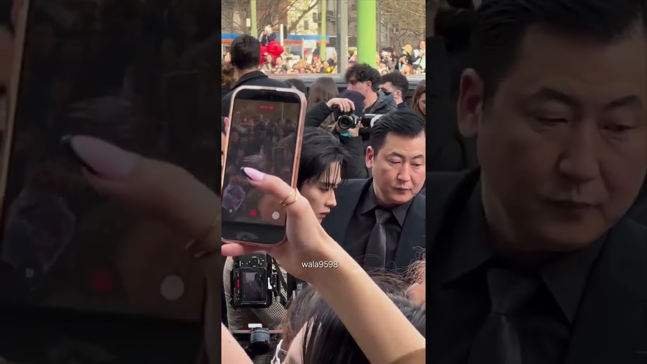 LEE KNOW AT GUCCI MFW 260227