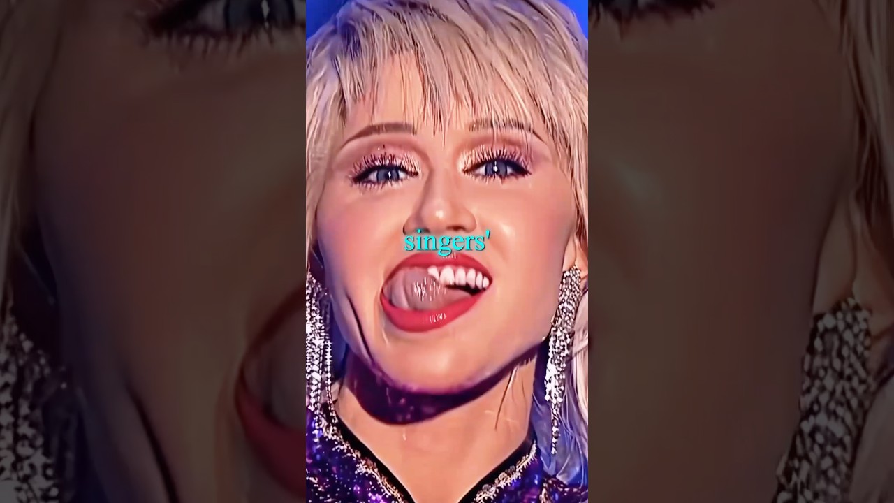 Singers Vs. WORST VOICE CRACKS 🤯(Ariana Grande, Billie Eilish, Demi Lovato, Miley Cyrus)