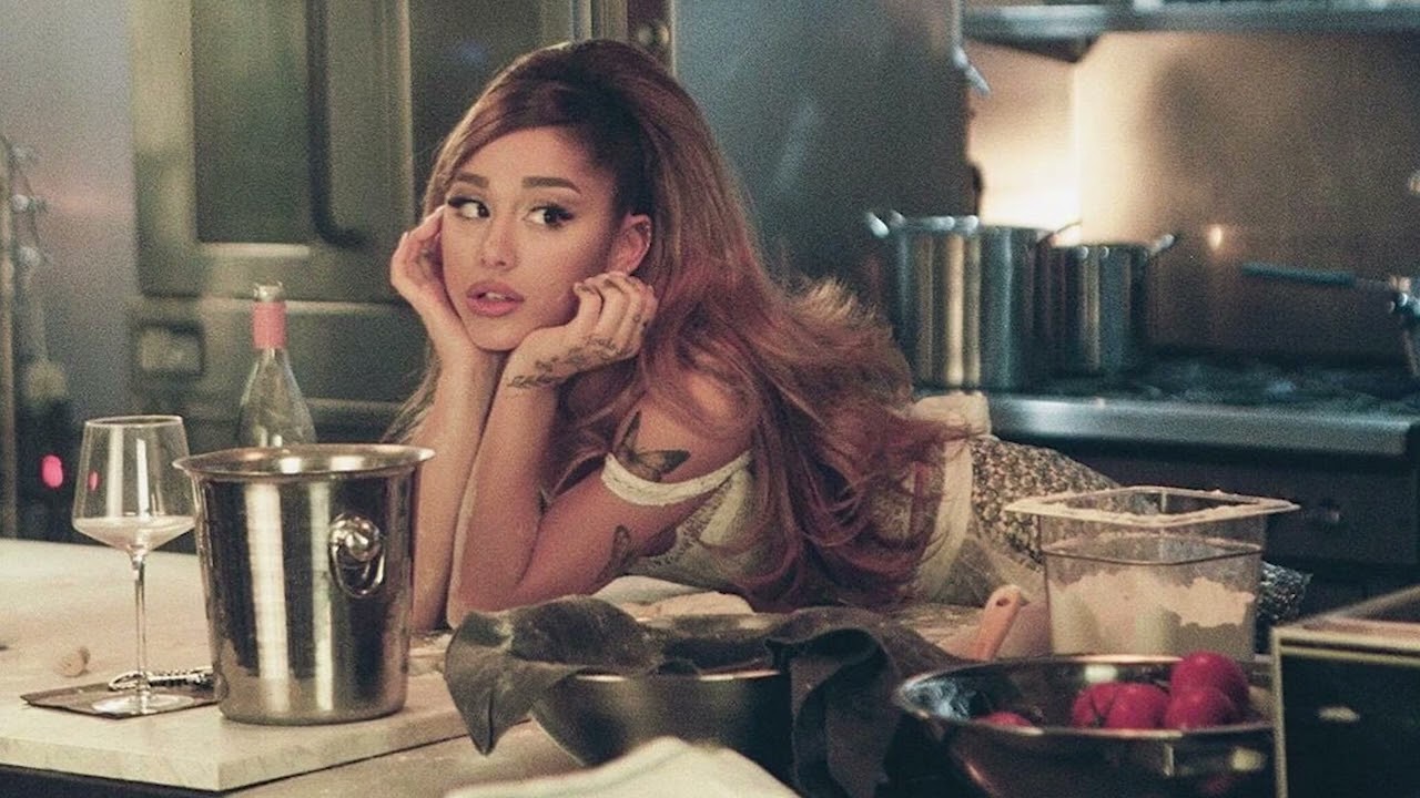 Ariana Grande - Those red tomatoes (Tez cherveni domati)