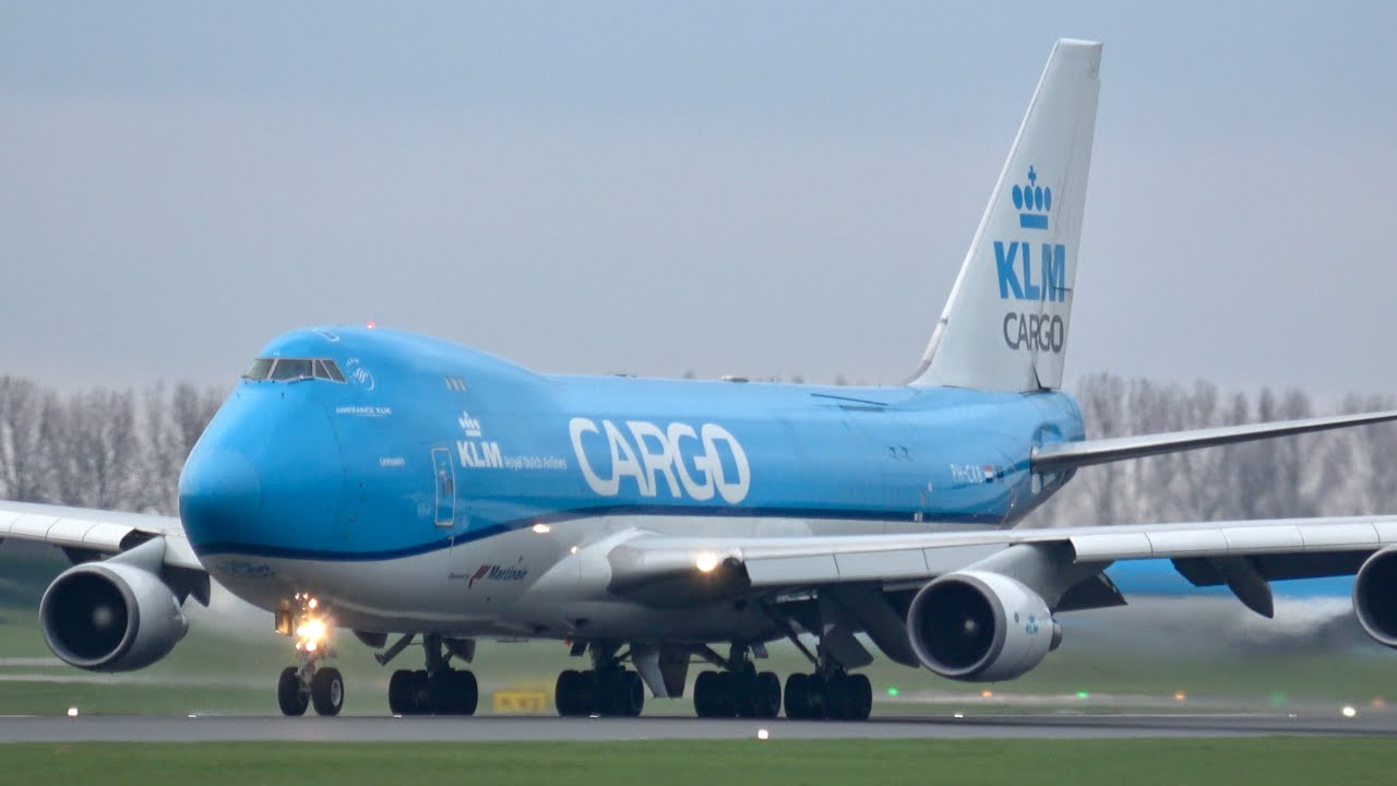 [4K] A Cold but Beautiful Plane Spotting Morning at Amsterdam Schiphol Airport | B747, B767, B777