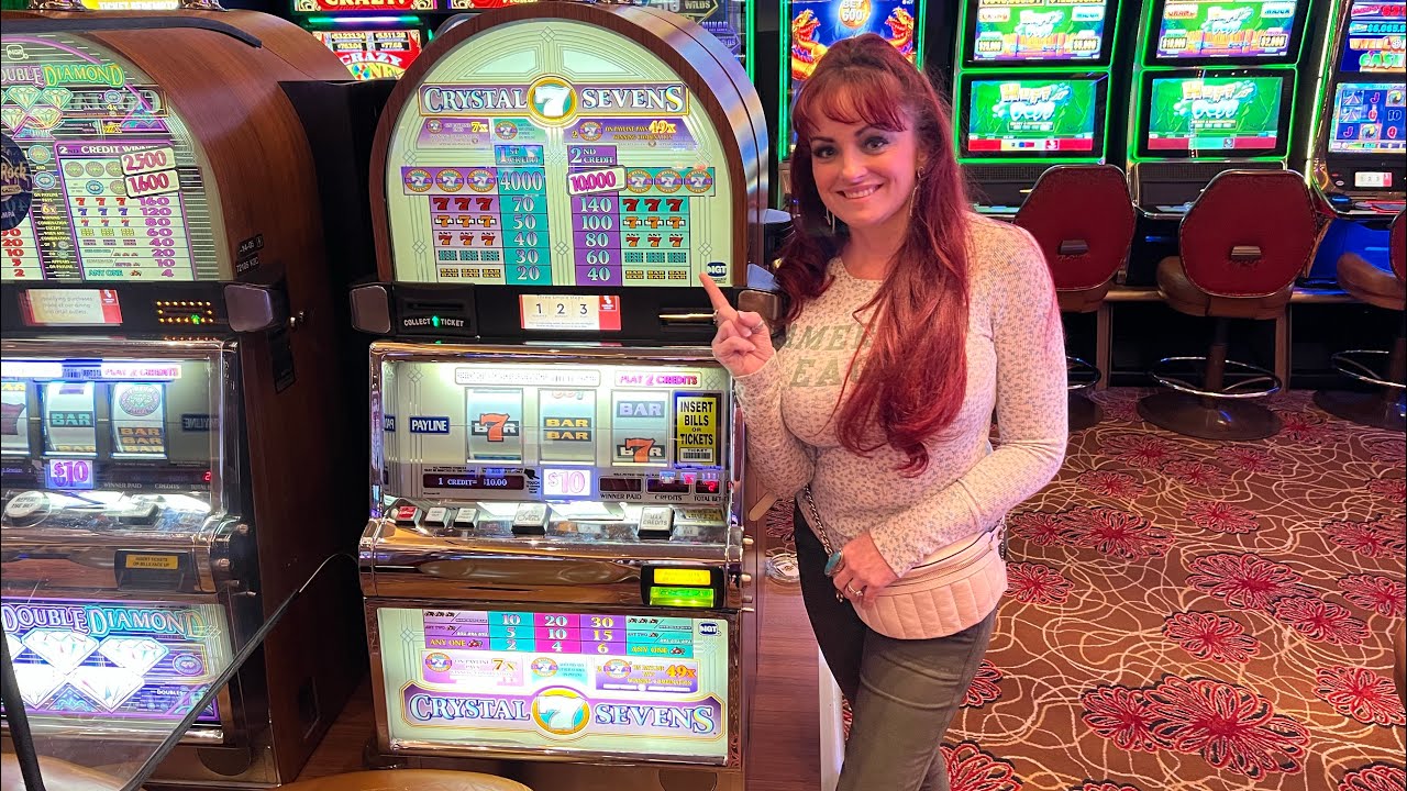 Crystal Sevens! 3-ReeL Rolln & Cats!