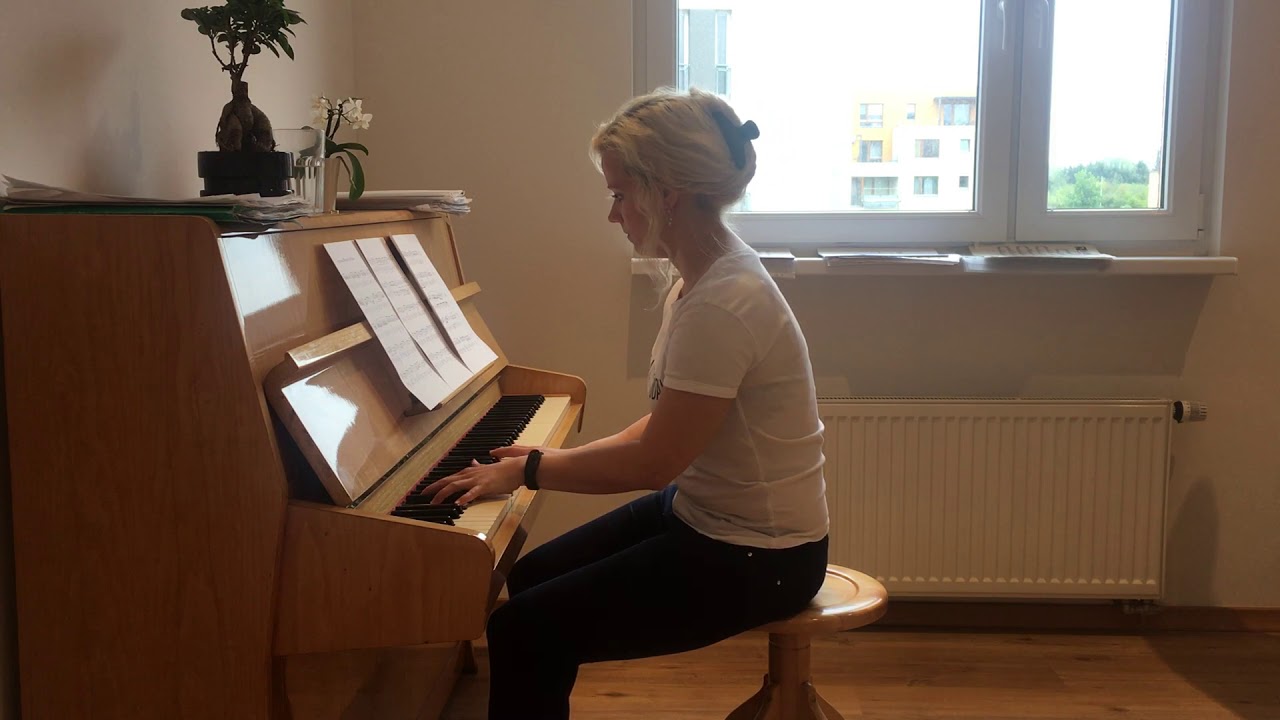 Bohemian Rhapsody (piano cover by Katerina Banova)