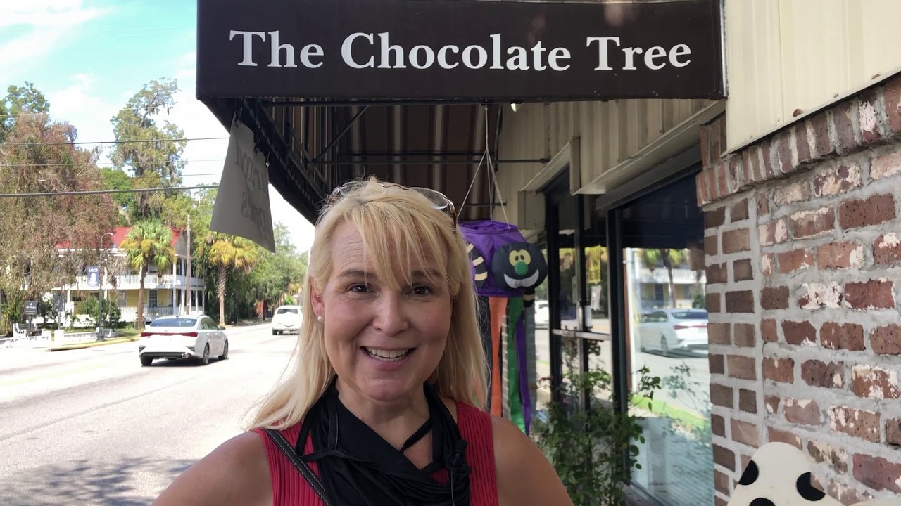 Discover "The South's Best Small Town",  beautiful Beaufort S.C. The perfect day trip destination.