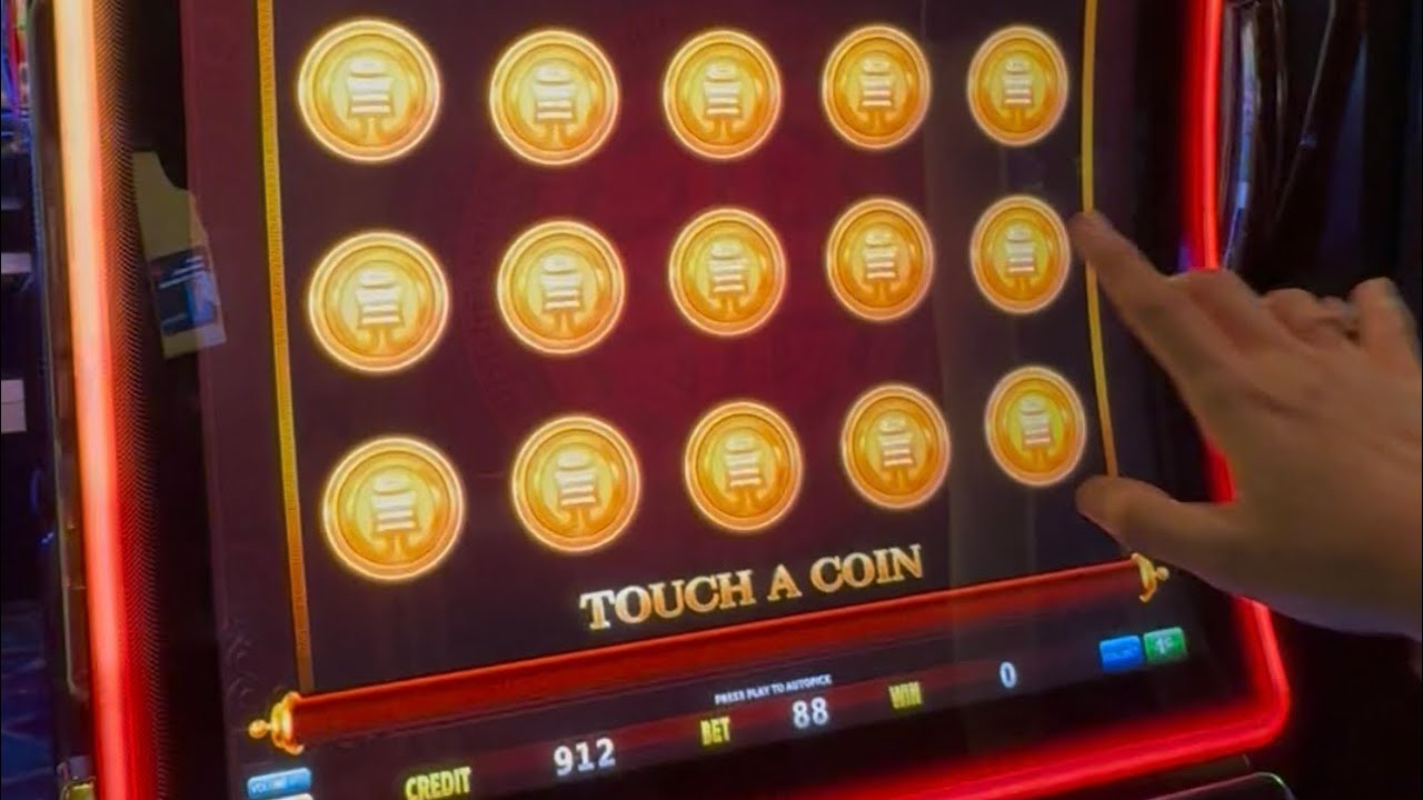 Casino Cousin hit a bonus!! 88 cent bet pays!! 🎰🎰🎰