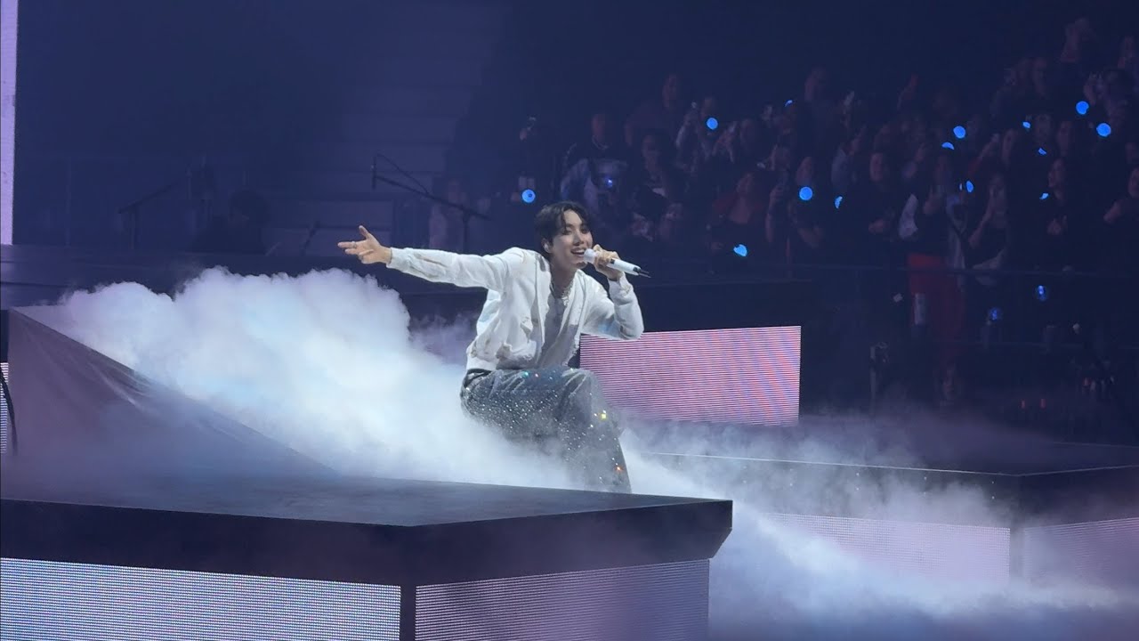 250317 4K SWEET DREAMS + MONA LISA BTS JHOPE - CHICAGO DAY 1 World Tour Concert Fancam Live