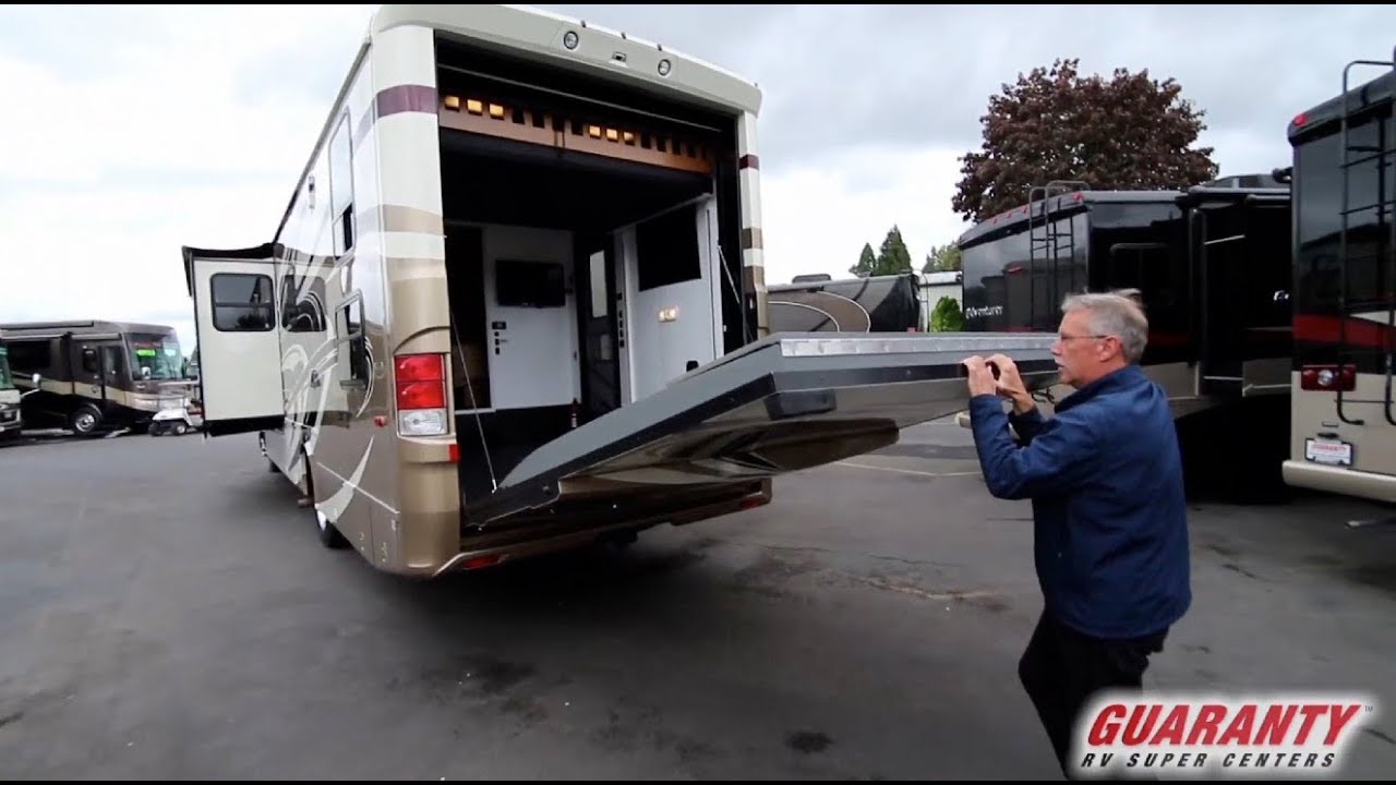 2014 Newmar Canyon Star 3920 Toy Hauler Class A Motorhome • Guaranty.com