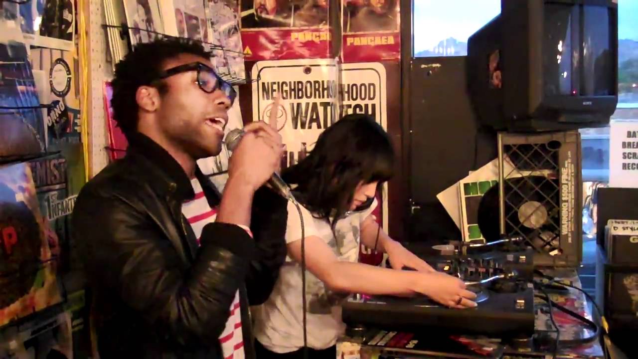 Donald Glover - Childish Gambino with DJ SoSuperSam LIVE at FatBeats, LA part 1-9
