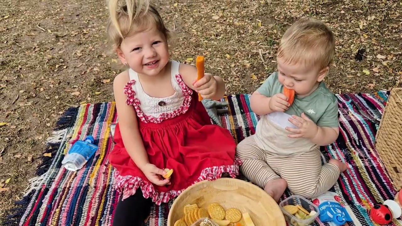 A Cozy Morning Picnic with Our Horses 🧺🐴