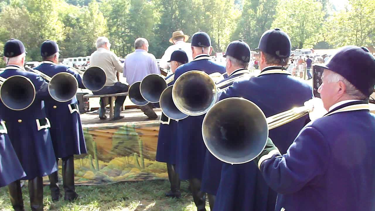 French Hunting Horns in Action