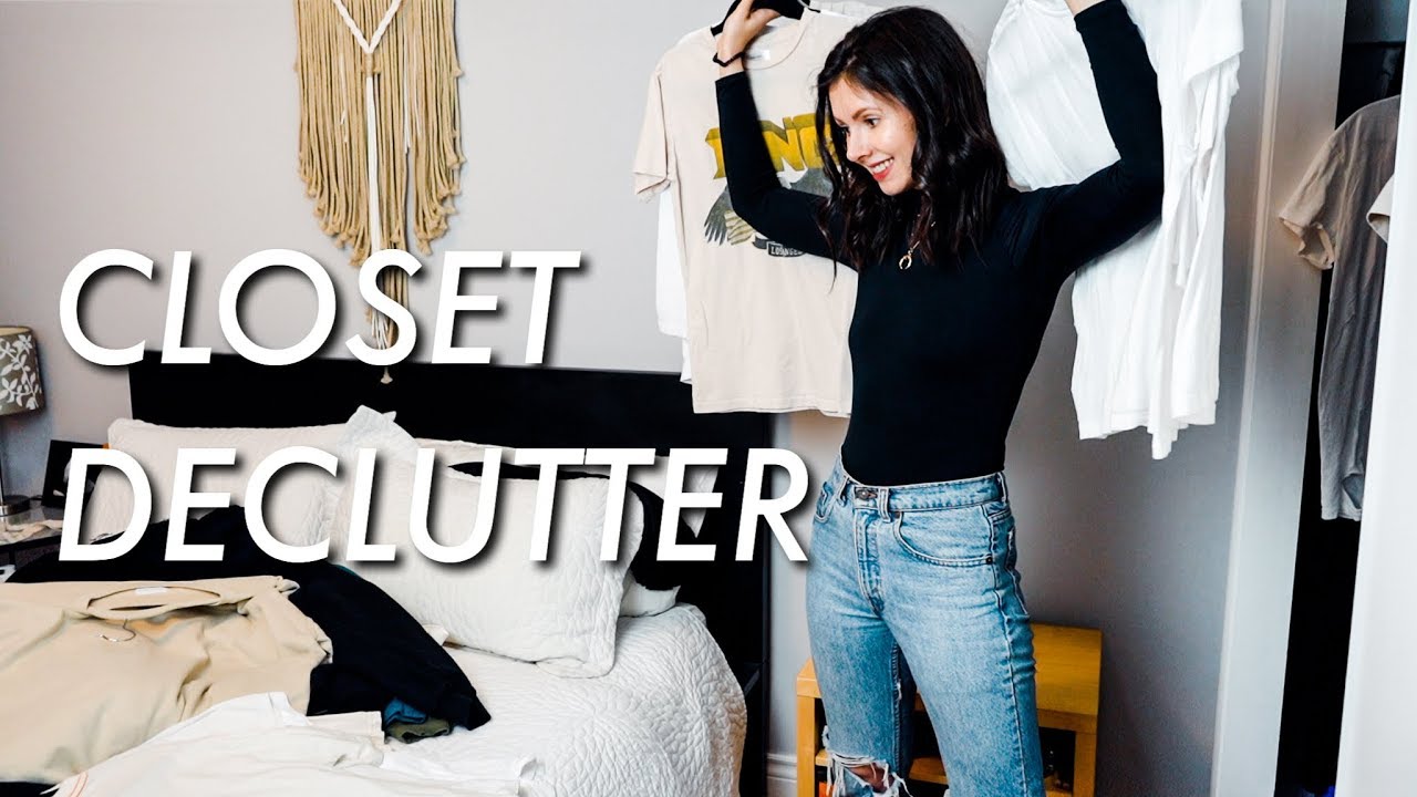 HUGE CLOSET DECLUTTER | organizing & decluttering my entire closet 👗