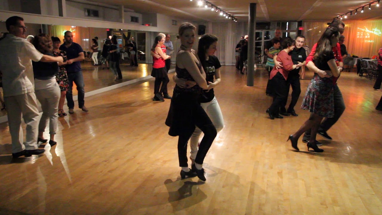 Cours de bachata Studio 2720 Montr&eacute;al soir&eacute;e dansante 24 f&eacute;vrier 2018
