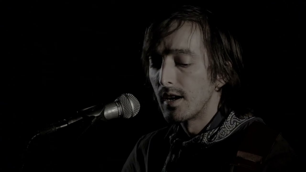 RAOUL VIGNAL - Silence ('FD' acoustic session)