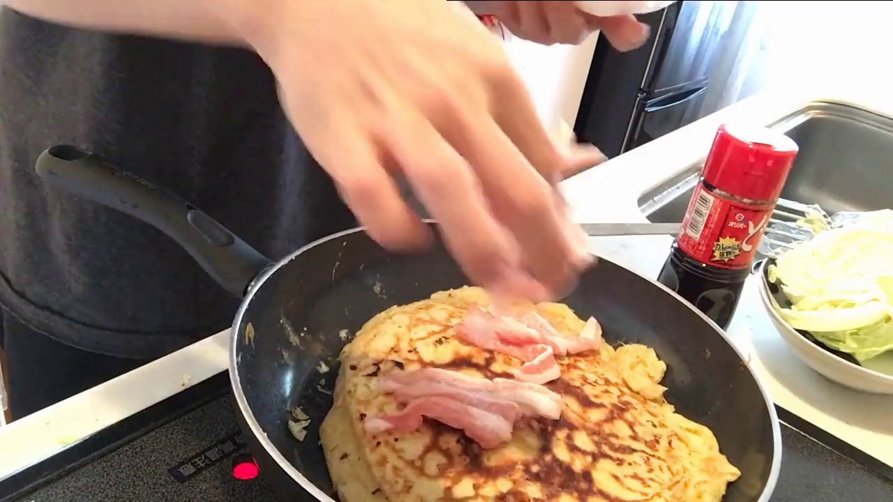 大阪人、怒りの[お好み焼き]作り。