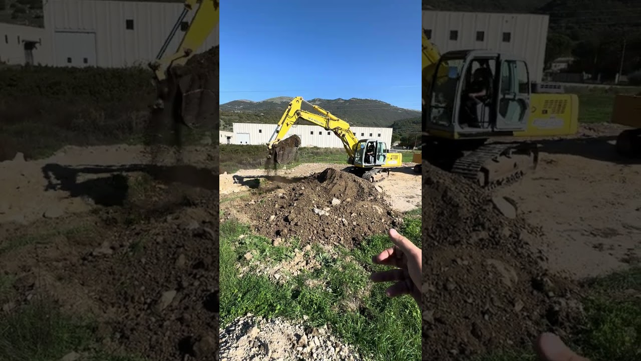 New Holland E 245