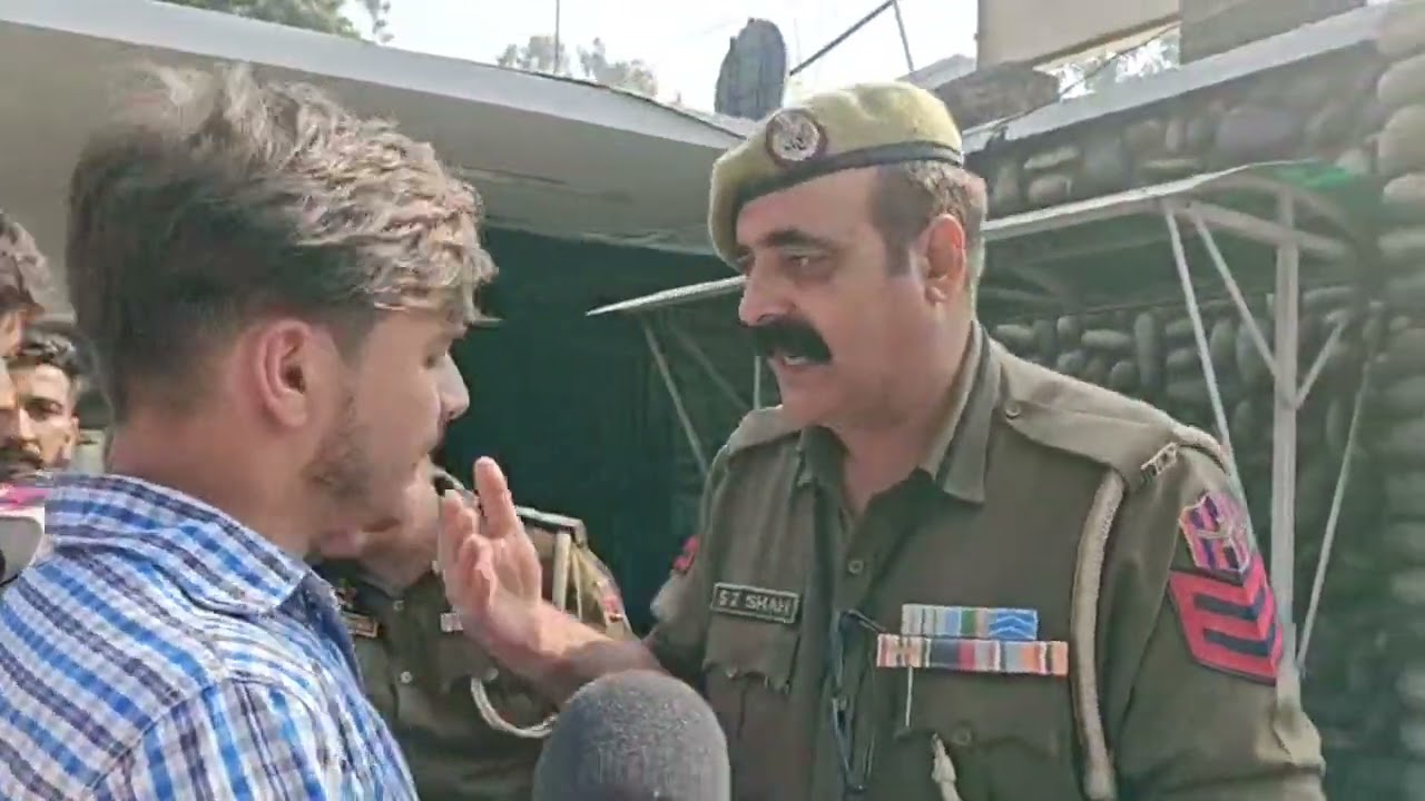 #BREAKING MAM COLLEGE mein chale tok€ee ?