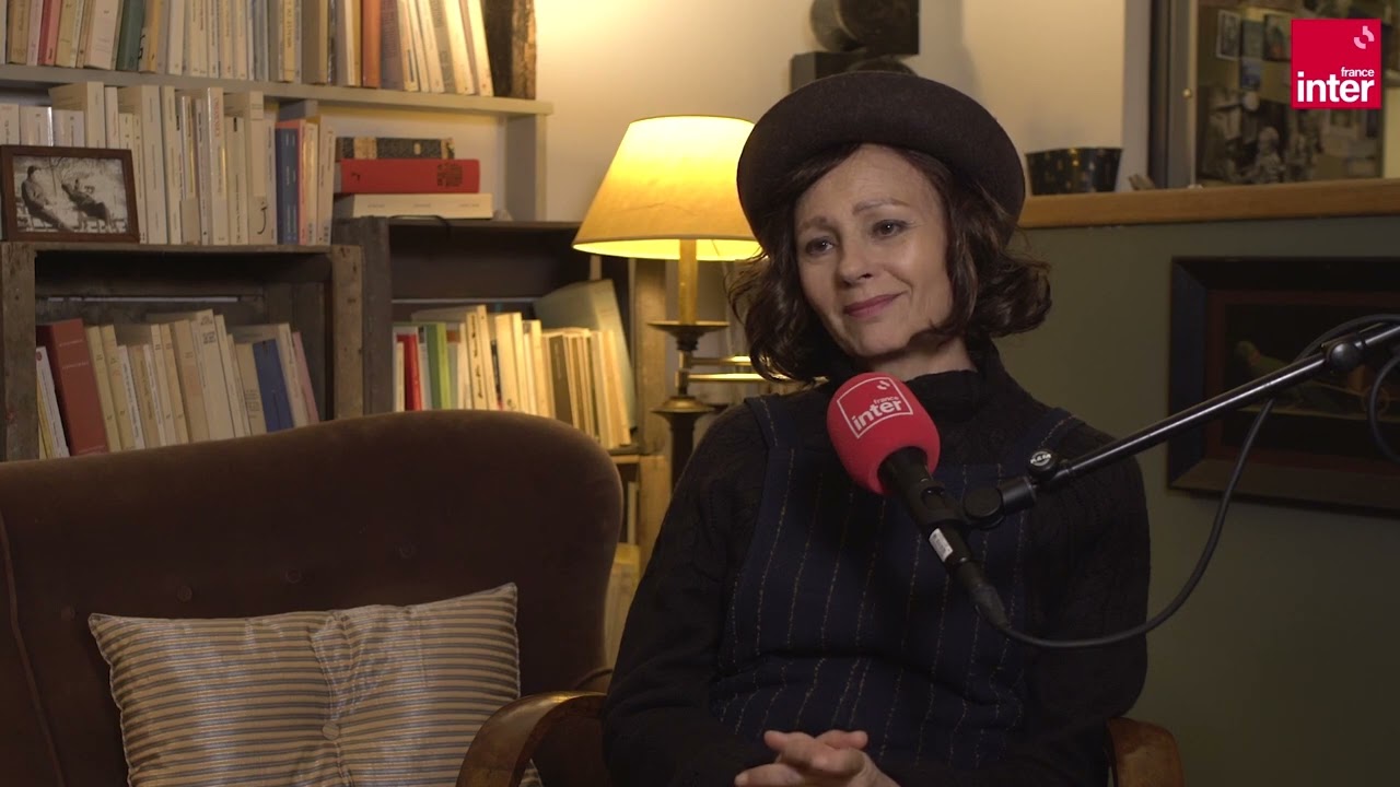 Anouk Grinberg : 