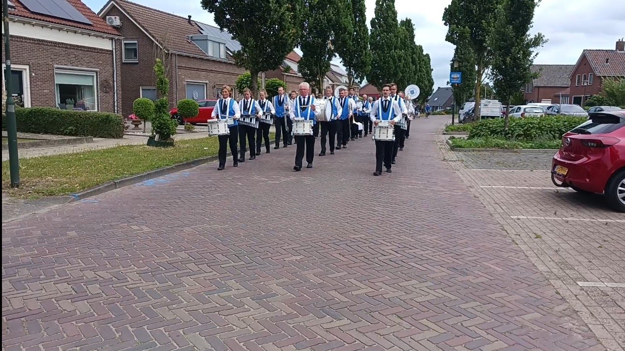 Straatparade Sint Jansklooster 2025