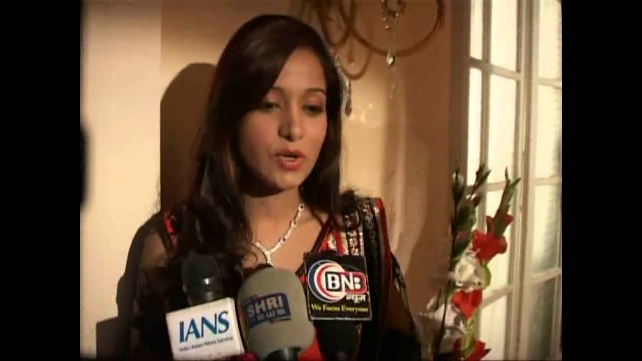 Beintehaa - 12th May 2014 Exclusive Interview With Preetika Rao as Aaliya Watch Onli