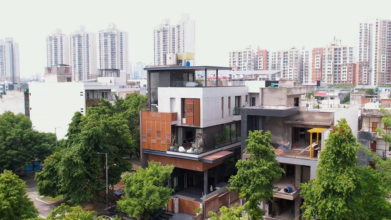 Inside Noida’s Modern Home Where Nature Flows In (House Tour)