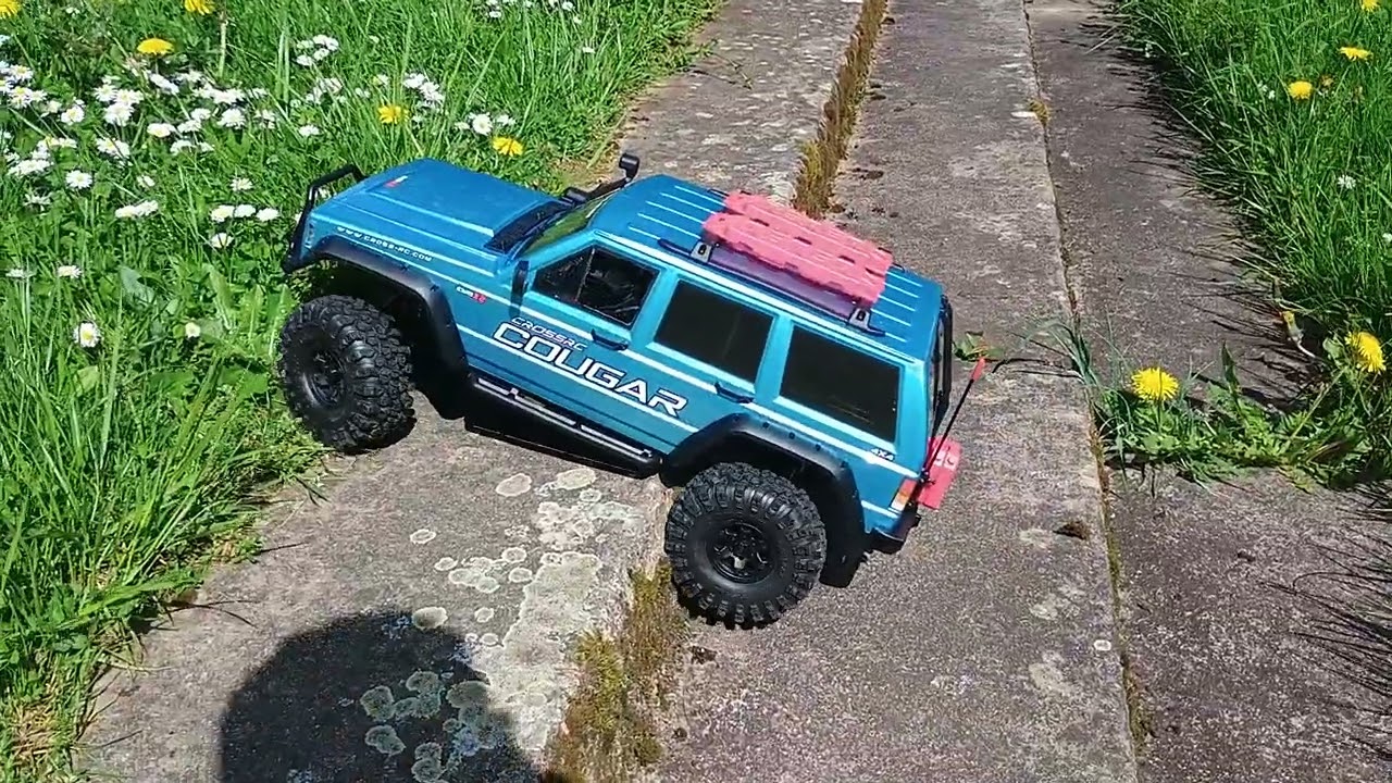 Cross rc emo X2 jeep crawler 1er test.😁❤️