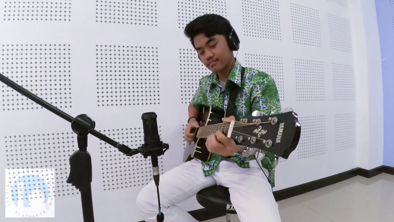 SMA Al Azhar 14 Semarang - Sue ora jamu