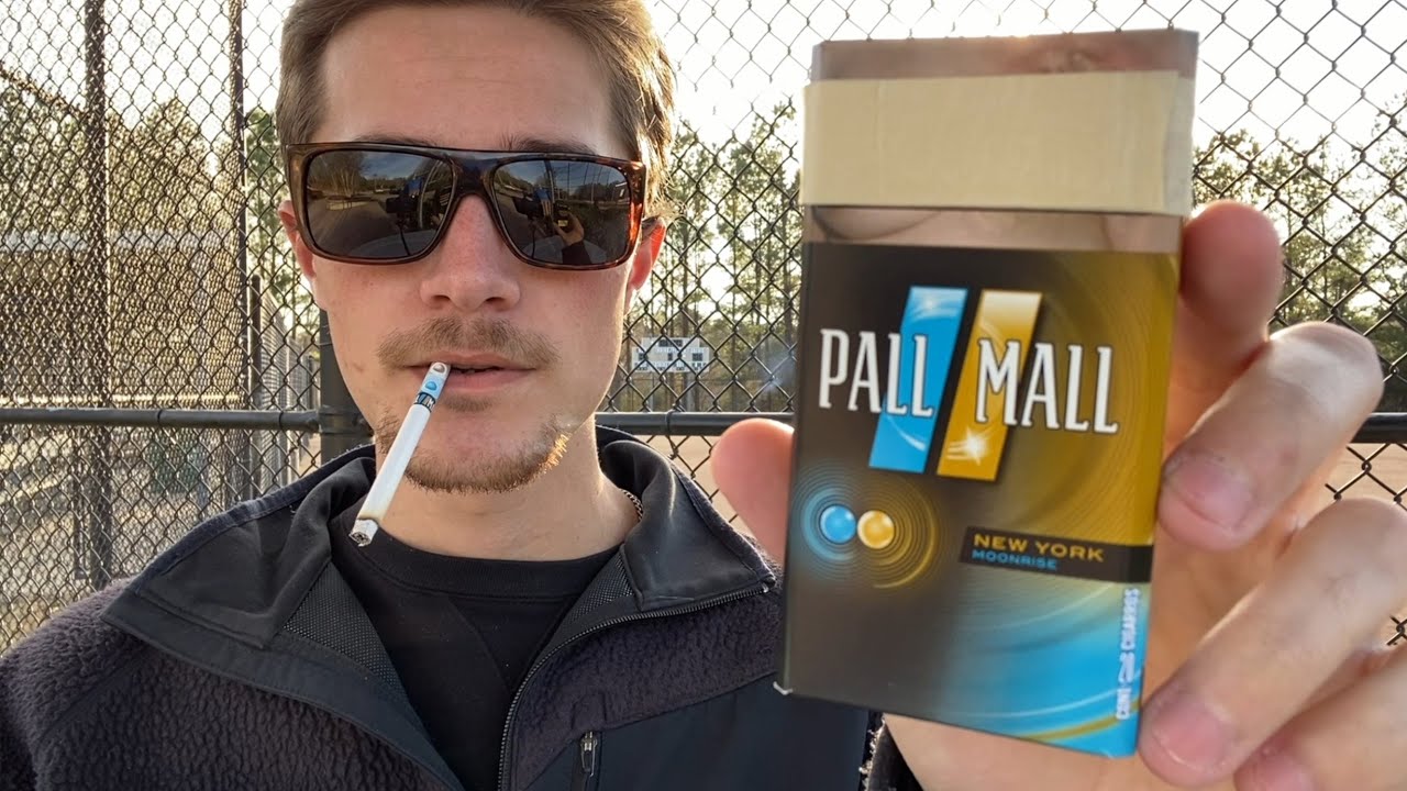 Smoking a Pall Mall New York Moonrise Flavored Cigarette - Review