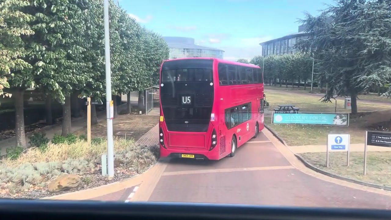 Metroline (UX) - Full Route - A10 Heathrow Central to Uxbridge - DE1167 LK11 CWZ