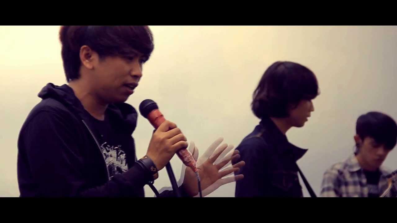 Last Kiss From Avelin - Sendiri Lagi (OFFICIAL VIDEO)