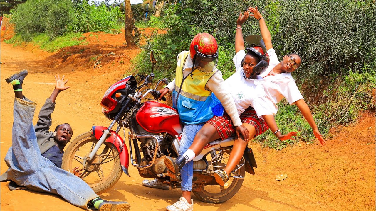 DANIZZO COMEDY:MOTARI WARUTWAYE ABANYESHURI AKOZE ACCIDENT UMUKOBWA YARAPFUYE/HIGH SCHOOL LIFE