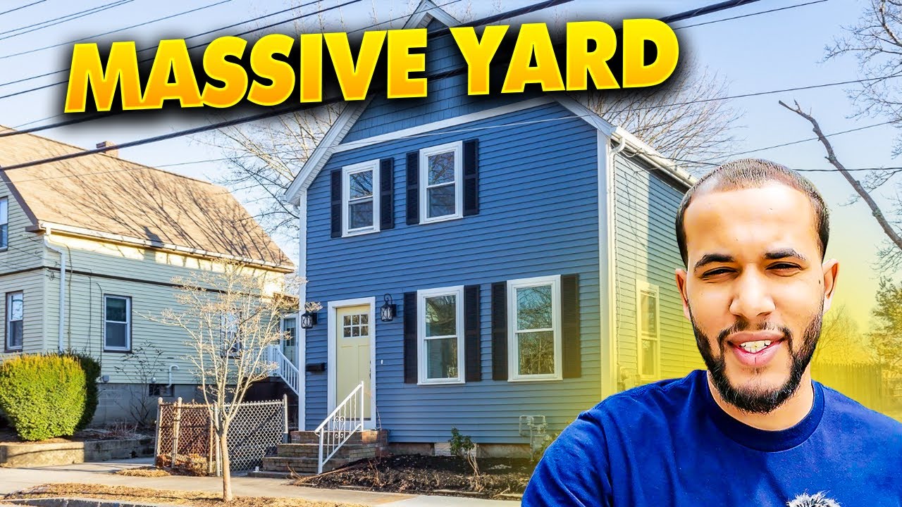 Fall in Love with This Fairhaven Home & Its Huge Backyard!