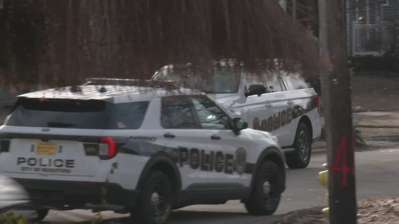 Suspect at large after shooting near Rockford's Rural Street early Wednesday