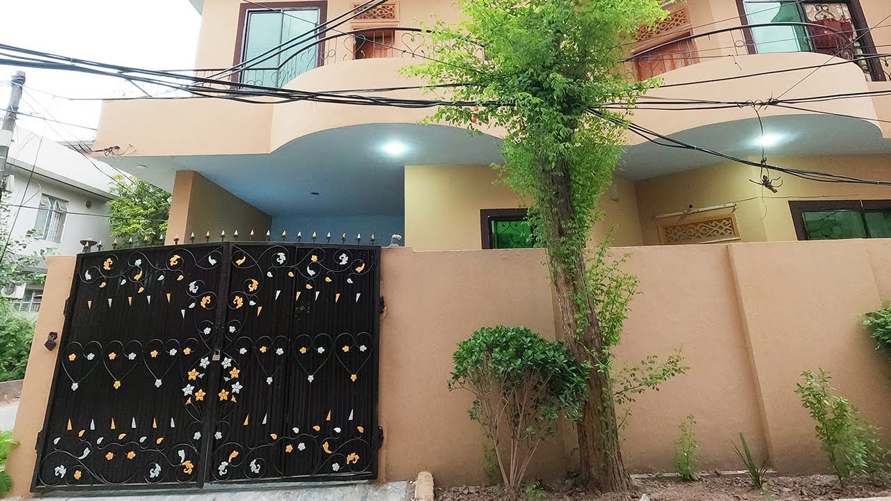 Karim Block, Allama Iqbal Town, Lahore,