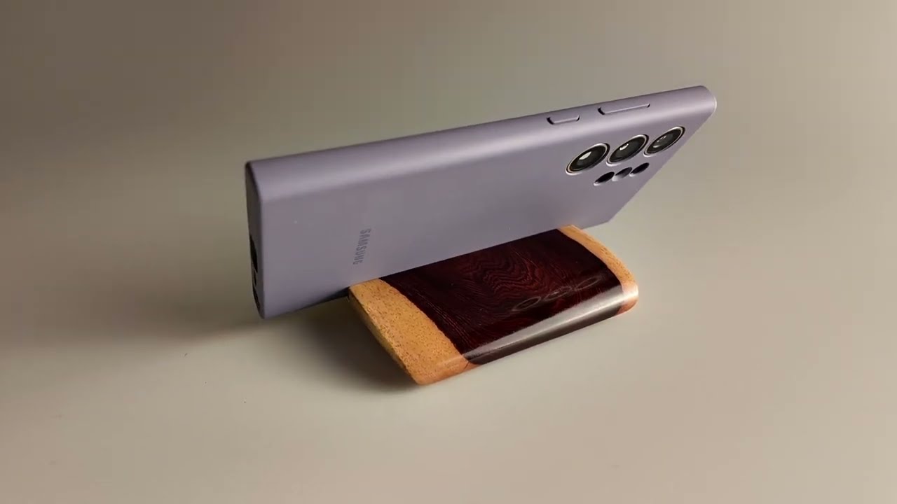 Handmade Minimalistic Phone Stand