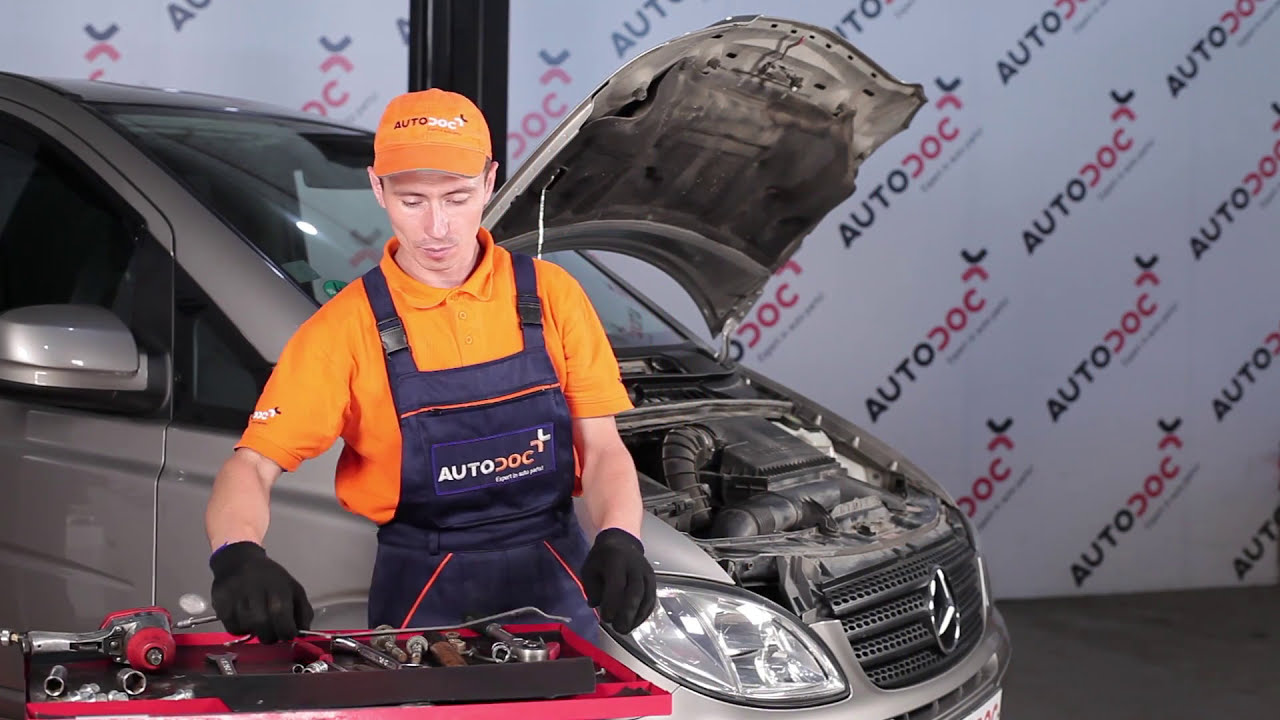 MERCEDES VITO W639 Első lengéscsillapítók csere [ÚTMUTATÓ AUTODOC]