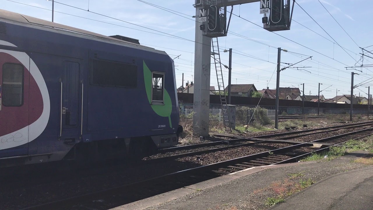 ( RER D ) Départ d’un Z20500 ROVO en gare de Villiers-Le-Bel Gonesse-Arnouville