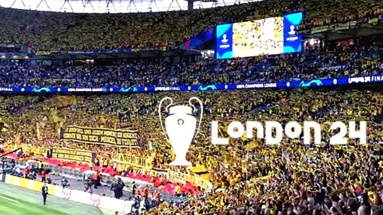 30.000 Dortmund Fans singen 