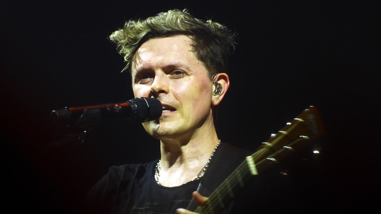 Michael Patrick Kelly  🎶  Blurry eyes 🎶 - Bochum 18.08.23