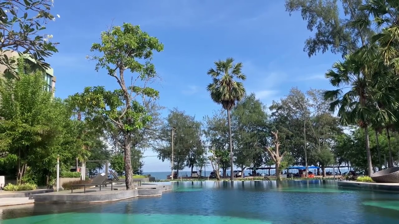 Lumpini Park Beach (Cha-Am - Thailand Live)