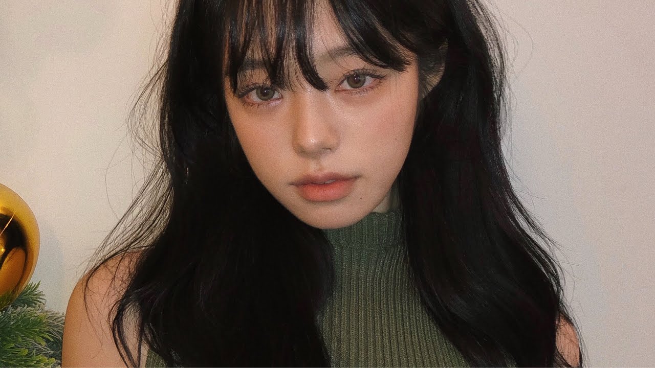 Нежный макияж в преддверии праздника на фотографиях в Instagram🎄✨