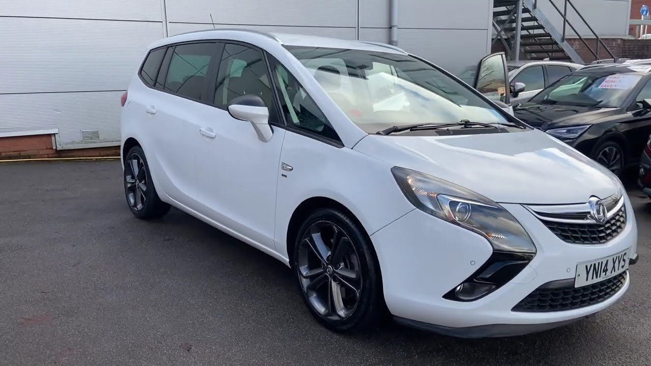 Vauxhall Zafira Tourer 2.0 CDTi SRi MPV 5dr Diesel Auto Euro 5 (165 ps) Walkaround