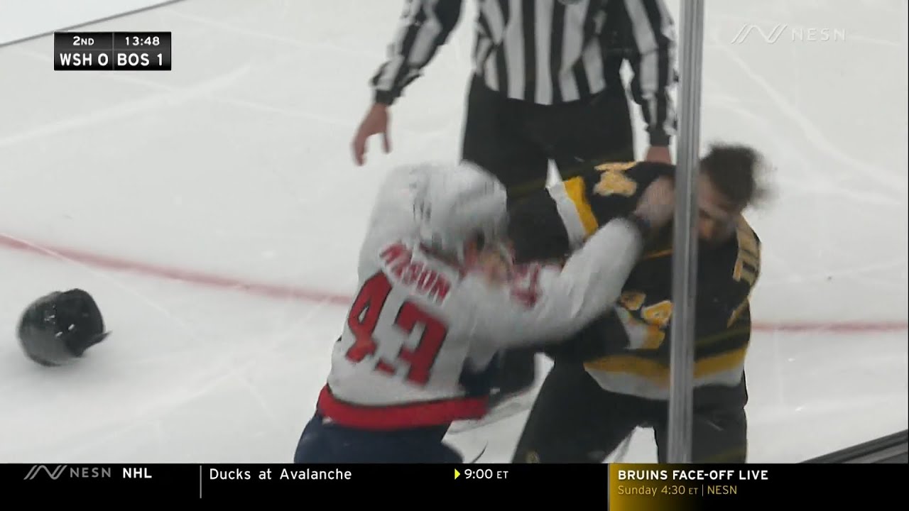 Jarred Tinordi fights Tom Wilson 3/5/21