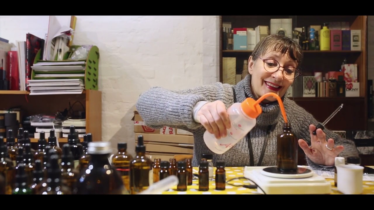 Scenthusiasm: STARTING TO MAKE PERFUME? - HERE ARE THE BASICS