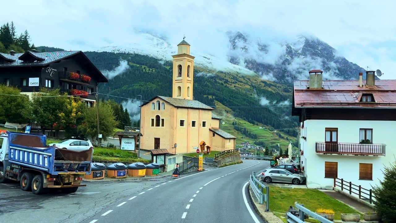 4K Soothing Truck Drive | Livigno to Grosio | Snowy Italian Alps, Natural Sounds