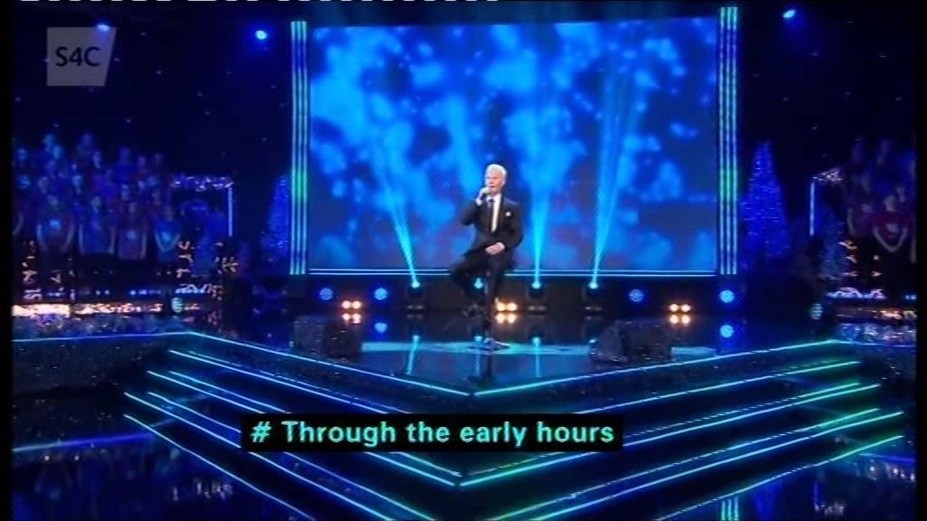 Nadolig Pwy a Wyr Rhydian Roberts Carols from Llandudno