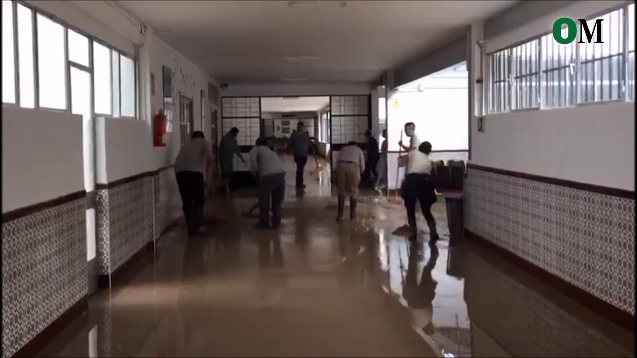 Las lluvias obligan a suspender las clases en un colegio y un instituto de Campillos