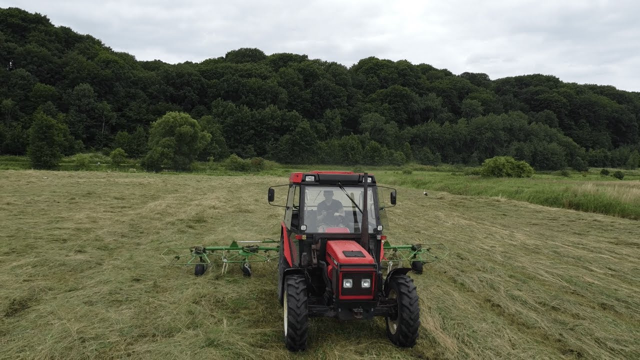Zetor 5340 Vs Stoll Z 660 ! Sianokosy 2024 ! Przewracanie siana ! Traktor to Zetor !