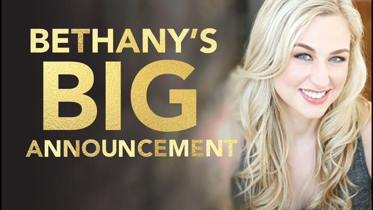 Bethany's Big Announcement | Elvis Duran Daily Highlight