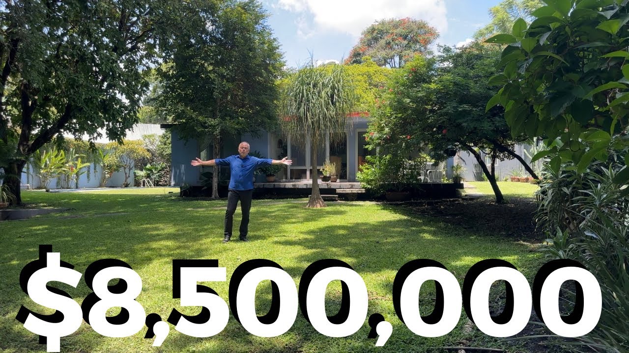 🤩Casa en venta con 1300 m2 de jardin y alberca de un solo nivel en venta en lomas de Cuernavaca 🏠
